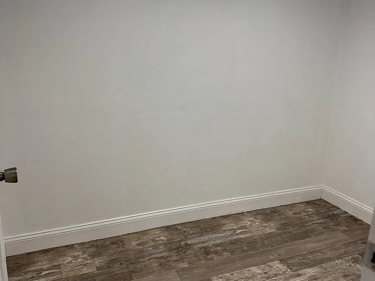 707 Crystal Dr — Photo 38