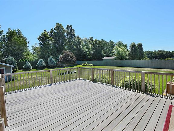 4th image of 58200 Hemminger Dr