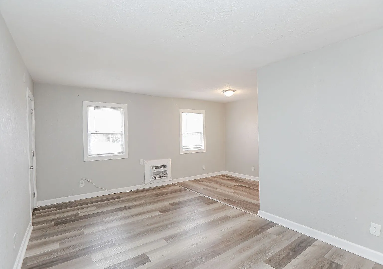 1419 Goff Street — Photo 2