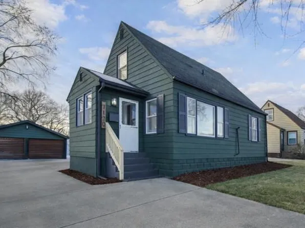 7120 Montana Ave, Hammond, IN 46323