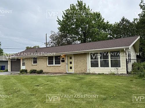 1450 Cook St Photo 1