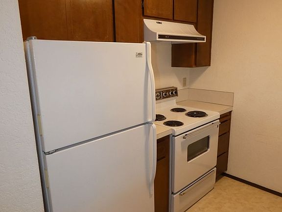 5th image of 118 S Chambers St #5