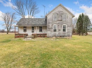 7075 Galbraith Line Rd, Lexington, MI 48450