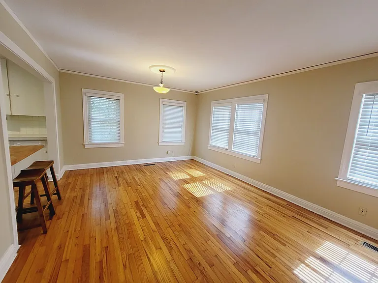 608 Talaflo St — Photo 3