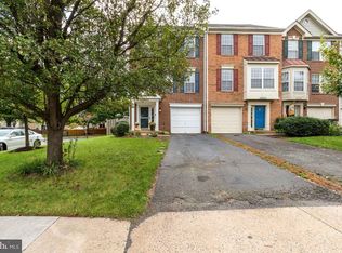 12033 Country Mill Dr, Bristow, VA 20136