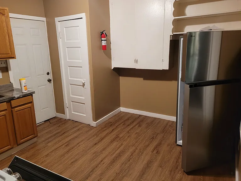 109 E Brighton Ave #2 — Photo 7