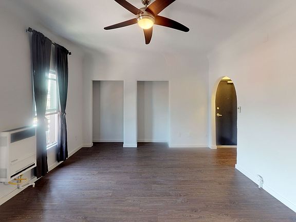 2nd image of 1641-1645 N Alexandria Ave #221