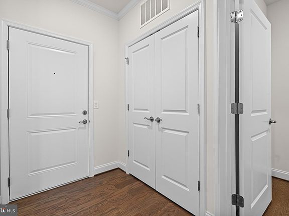3rd image of 23630 Havelock Walk Ter Unit 313