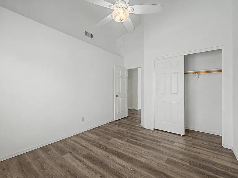 3103 N Meadow Ln — Photo 23