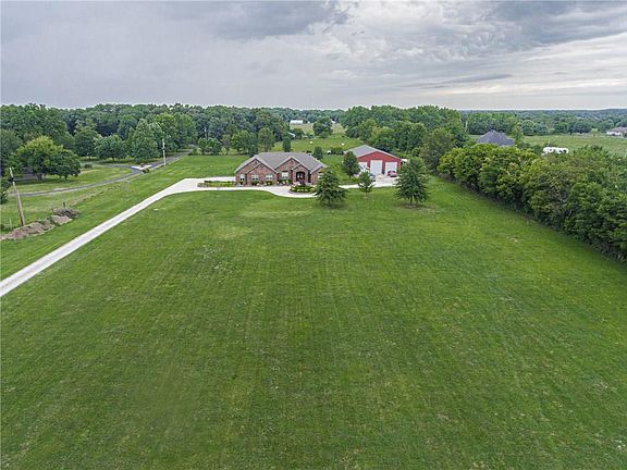 2nd image of 1811 Little Flock Dr