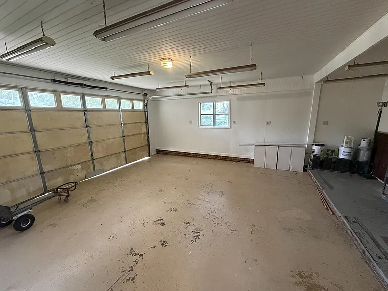 941 Harrington Dr — Photo 13
