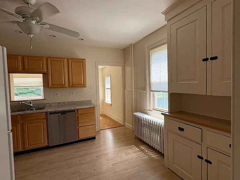 806 Pleasant Ave — Photo 10