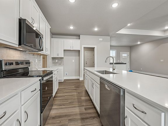 5th image of 5808 Westfield Dr