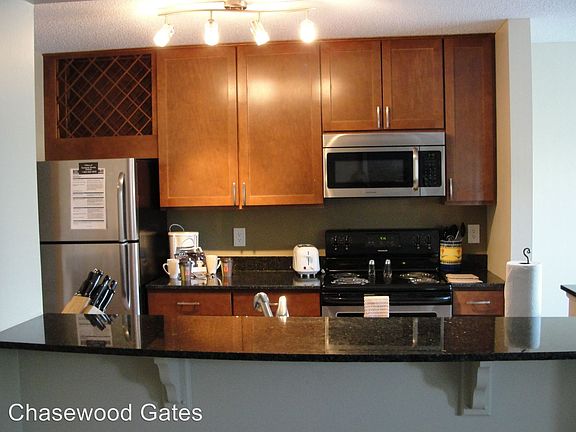 4th image of 6125 Chasewood Pkwy APT 106