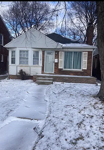 15709 Carlisle St Photo 1
