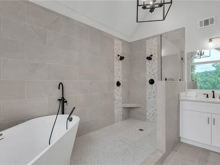 4221 Willow Oak Dr — Photo 22