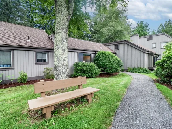 500 Heritage Village #B, Southbury, CT 06488