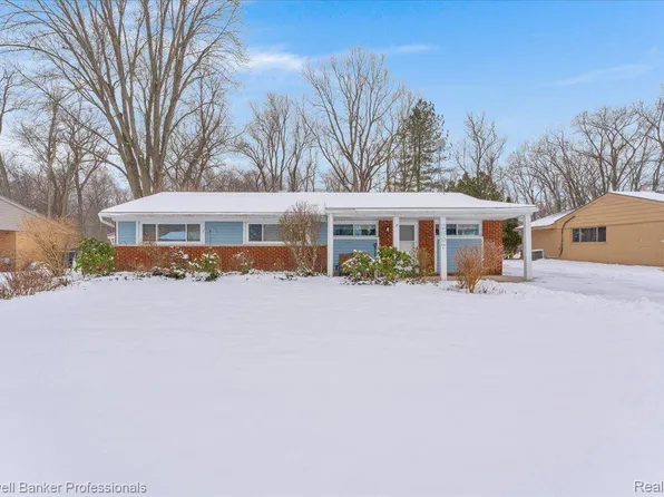 2697 Littletell Ave, West Bloomfield, MI 48324