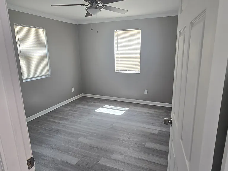 709 Patton Ave — Photo 10