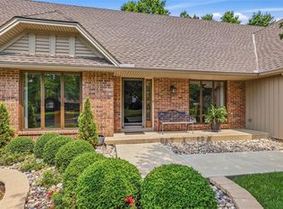6312 W 108th St, Overland Park, KS 66211