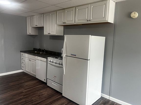 3rd image of 305 N Colorado Ave #215