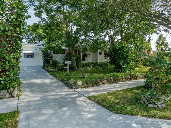 908 Wright Drive, Lake Worth Beach, FL 33461