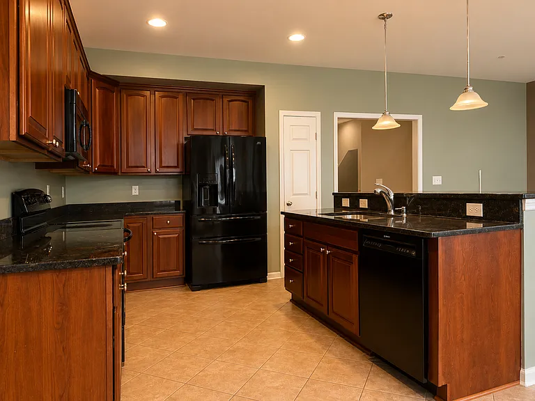 2328 Forest Ridge Ter — Photo 13