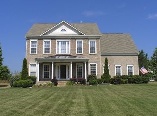 2209 Heath Lake Dr, Mint Hill, NC 28227