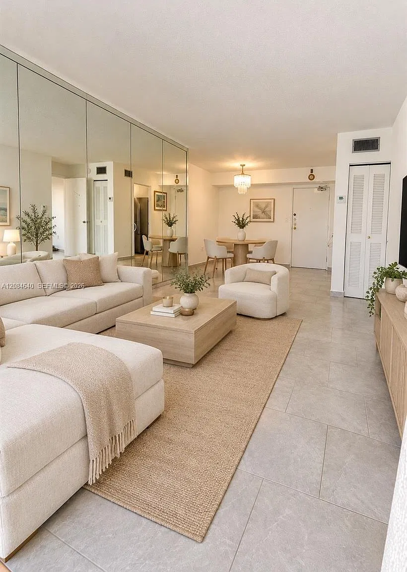 Half Moon Towers Condo — Photo 1