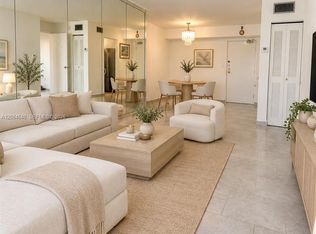 5055 NW 7th St APT 708, Miami, FL 33126