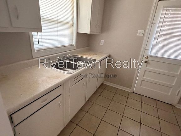 5th image of 3751 S Barron Cir