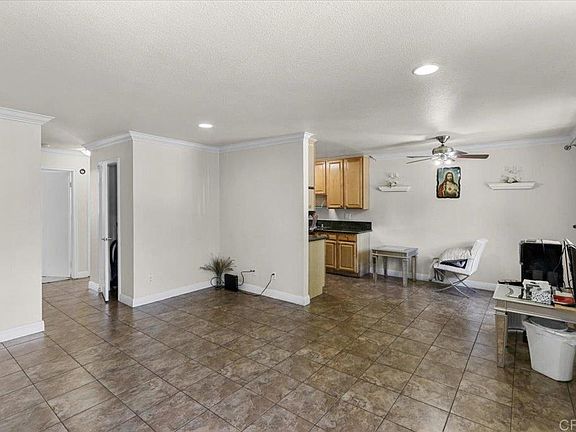 5th image of 390 N 1st St N #23