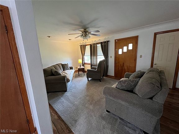 4th image of 819 Kimmel Dr