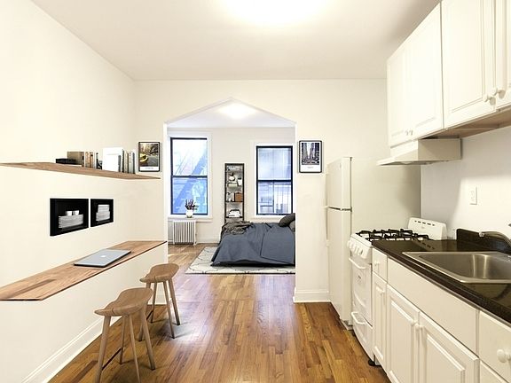 2nd image of 241 Mulberry St #8FW