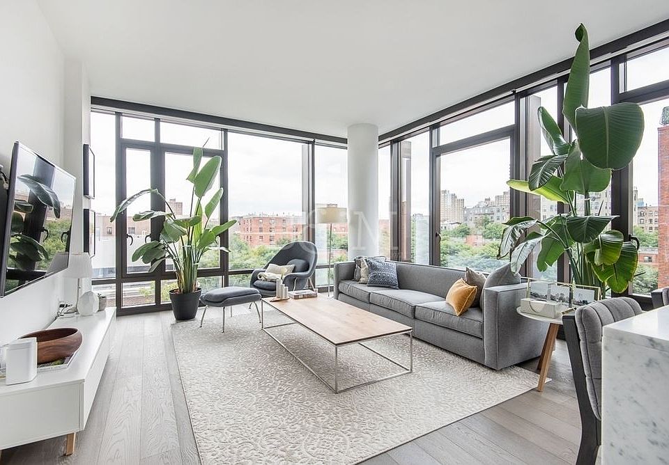 1st image of 429 Kent Ave #611