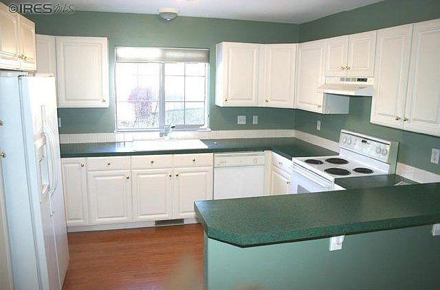 2nd image of 962 Richmond Dr