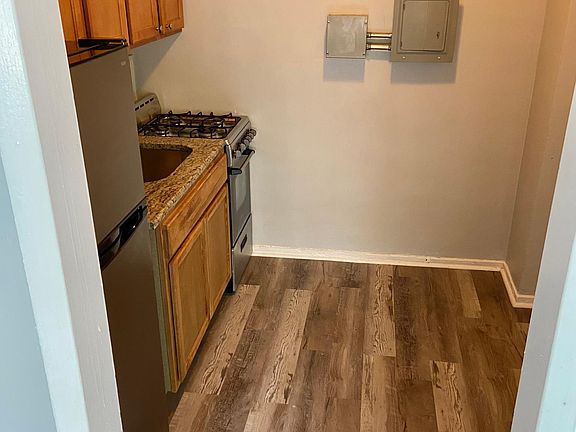 3rd image of 7501 S South Shore Dr #7500-00