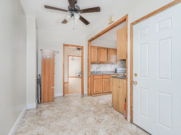 6221 23rd Avenue image 19 of 41