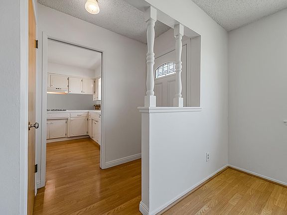 5th image of 1434 W Harvard Ave