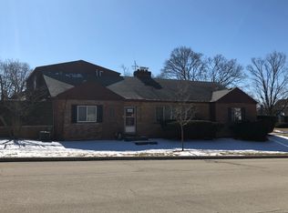 400 E Niagara Ave, Elmhurst, IL 60126