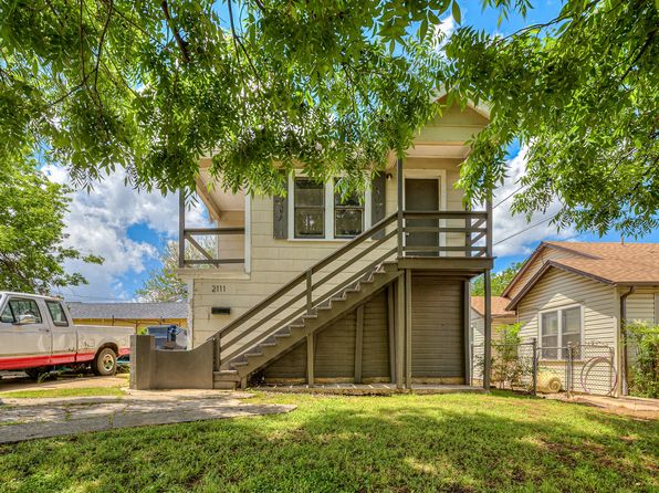2111 N Linn Ave