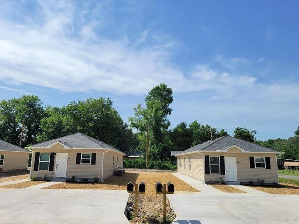 8205 1st St, North Little Rock, AR 72117