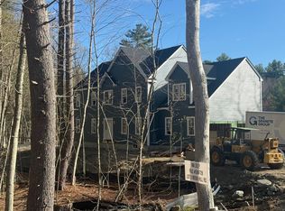 3 Moon Hill Rd, Northbridge, MA 01534