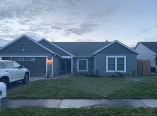 1499 Ridge Shore Dr, Tarpon Springs, FL 34689