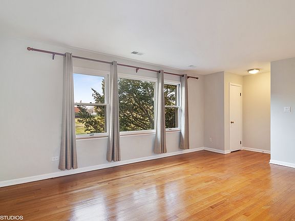 2nd image of 201 W Johnson St APT 2B