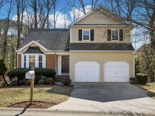 2822 Cobb Place Manor Ct, Marietta, GA 30066