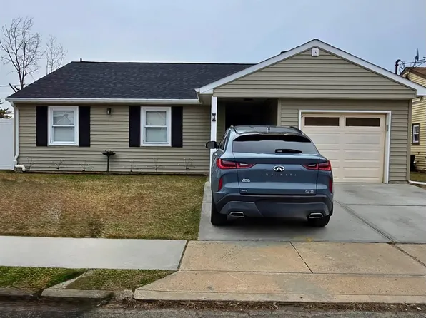 3 Jessie St, Carteret, NJ 07008