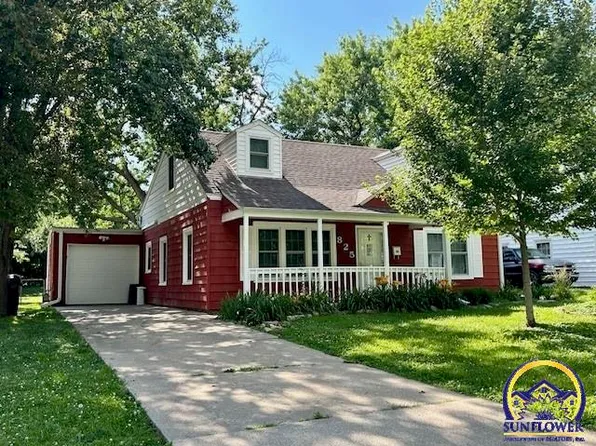 825 SW Oakley Ave, Topeka, KS 66606