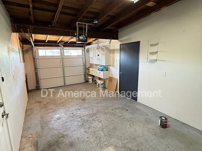 6405 Zena Dr — Photo 36