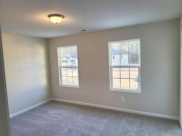 258 Indian River Dr — Photo 16